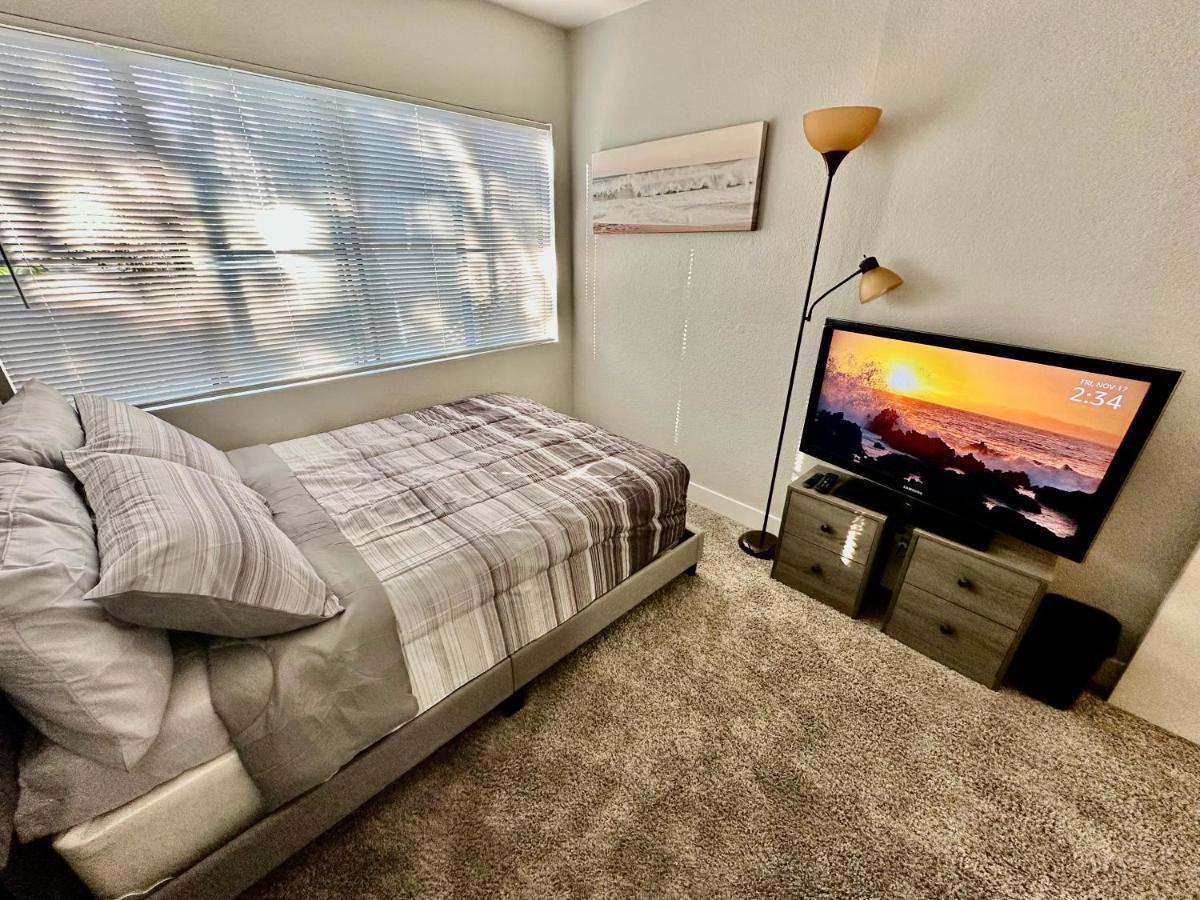 Entire Apartment + Parking 로스앤젤레스 외부 사진
